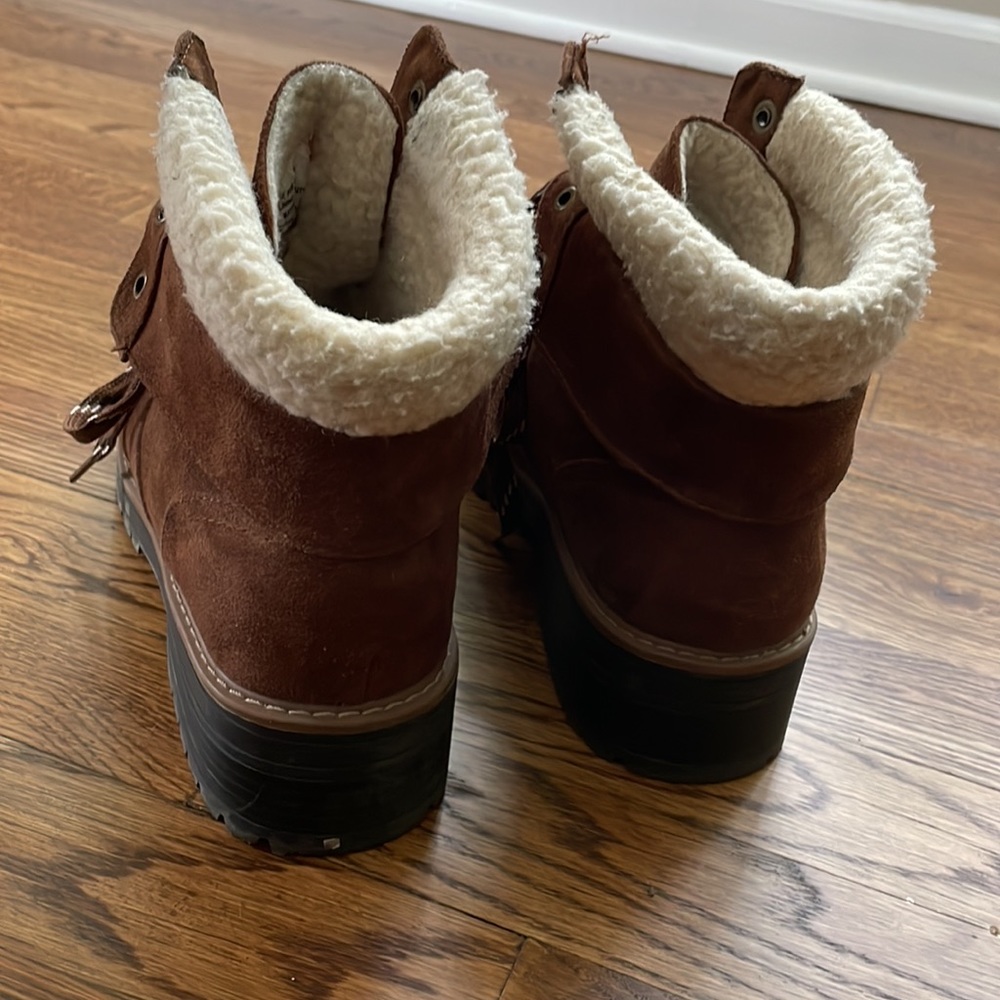 Universal Thread Boots - image 3